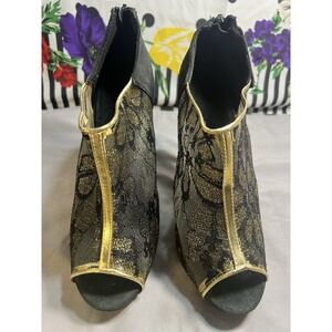 STUNNING BLACK AND GOLD 4.5 INCH HEELS SIZE 8 (2149)